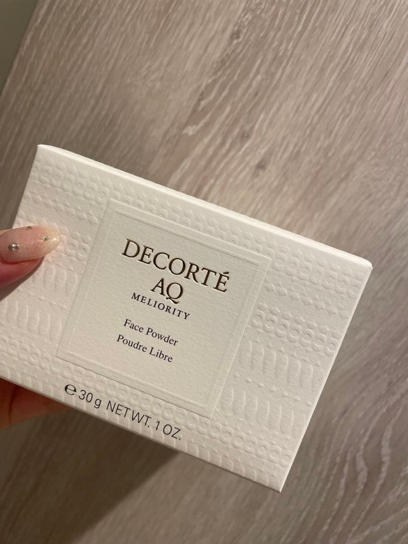 新品未使用　コスメデコルテAQミリオリティフェイスパウダーn 30g DECORTE（デコルテ） コスメデコルテ AQ ミリオリティ フェイス