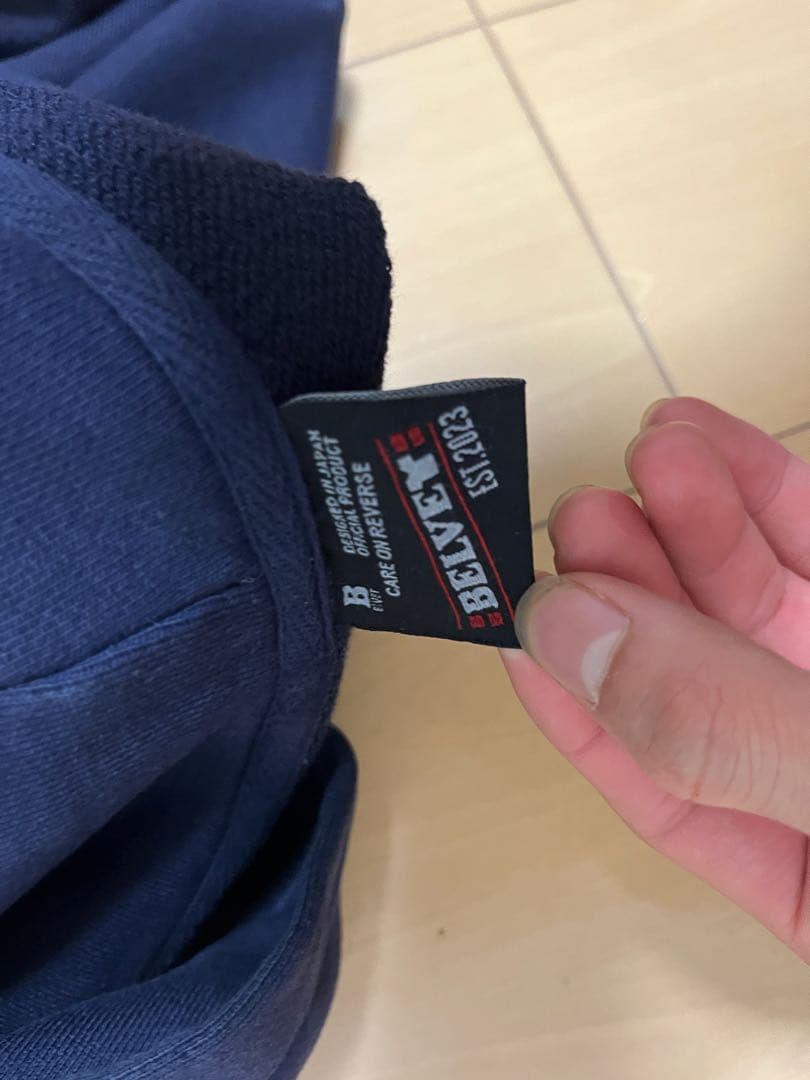 Belvetベルベットネイビー ジップアップフード付きパーカー - メルカリ