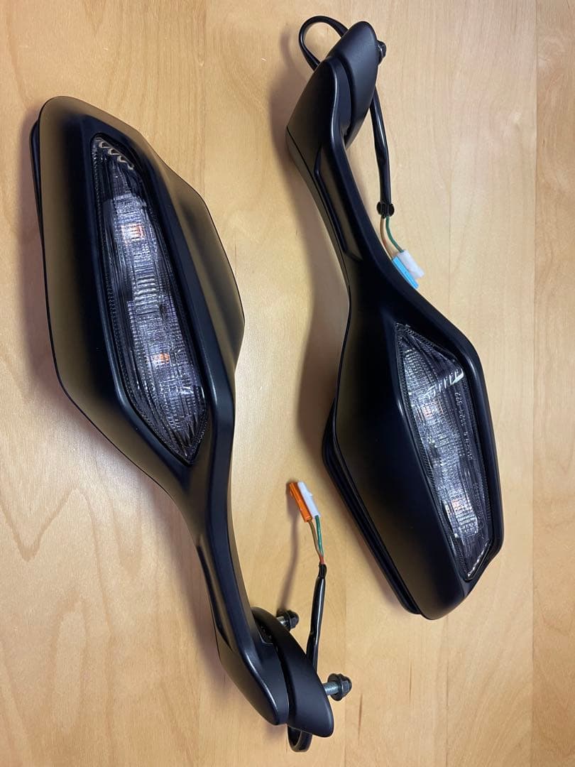 CBR1000rr-r 左右サイドミラー　SC82 純正