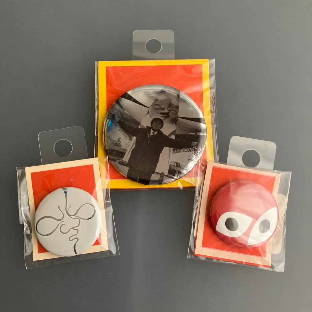 新品未開封】岡本太郎 太陽の塔 缶バッジ 3個セット - メルカリ