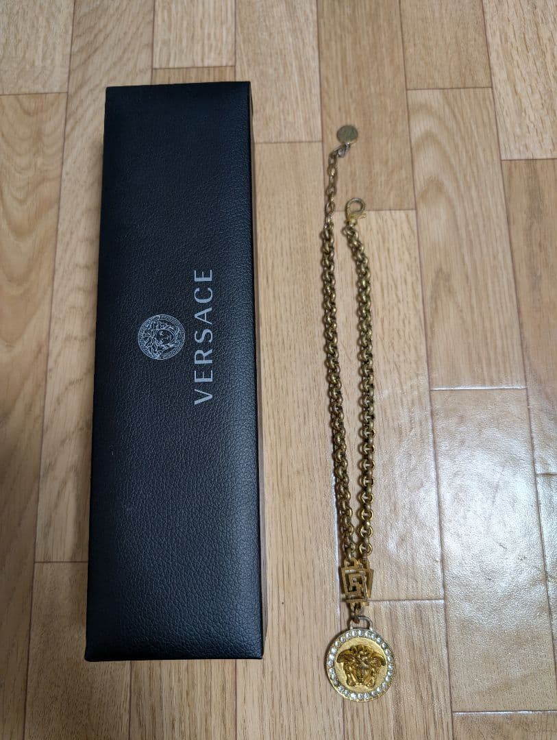 VERSACE メダリオンネックレス専用ページ