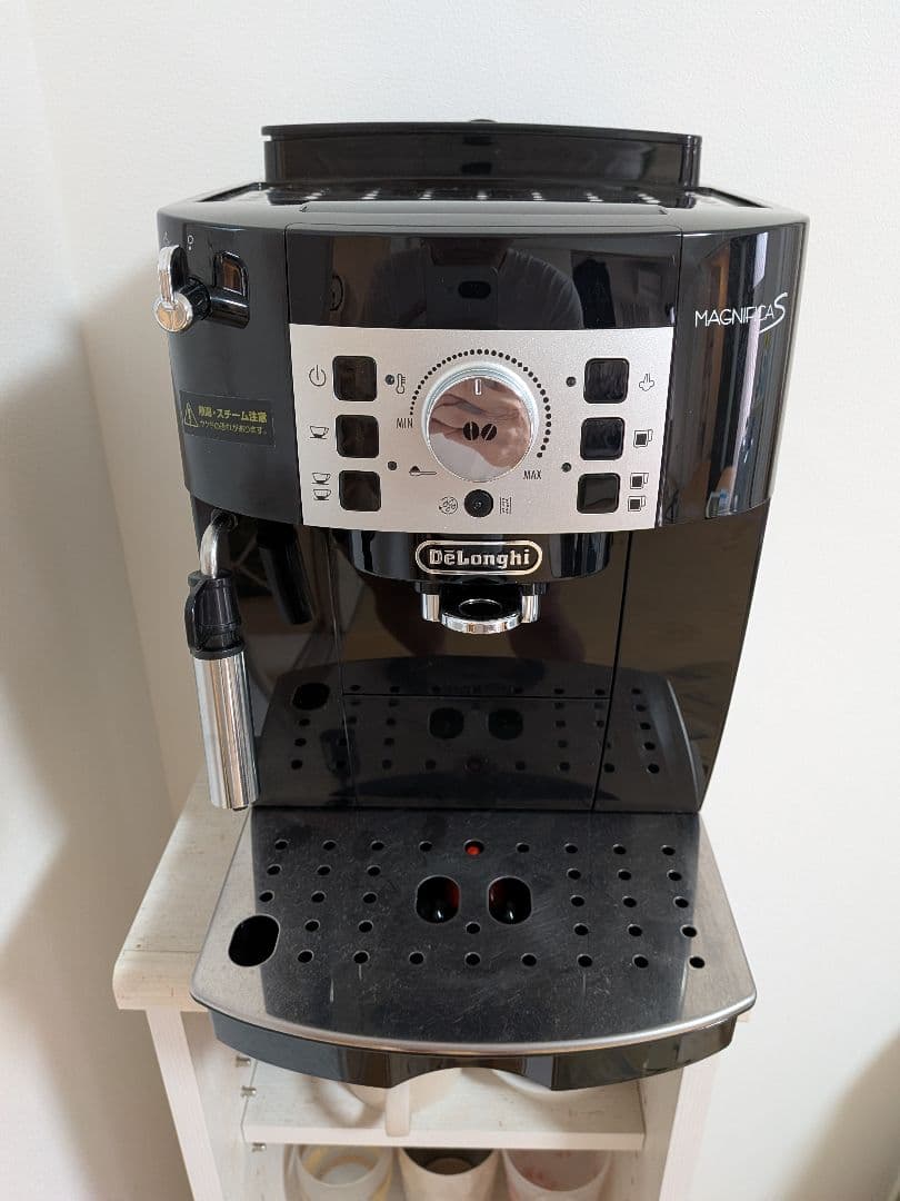 DeLonghi Magnifica S　全自動コーヒーメーカー