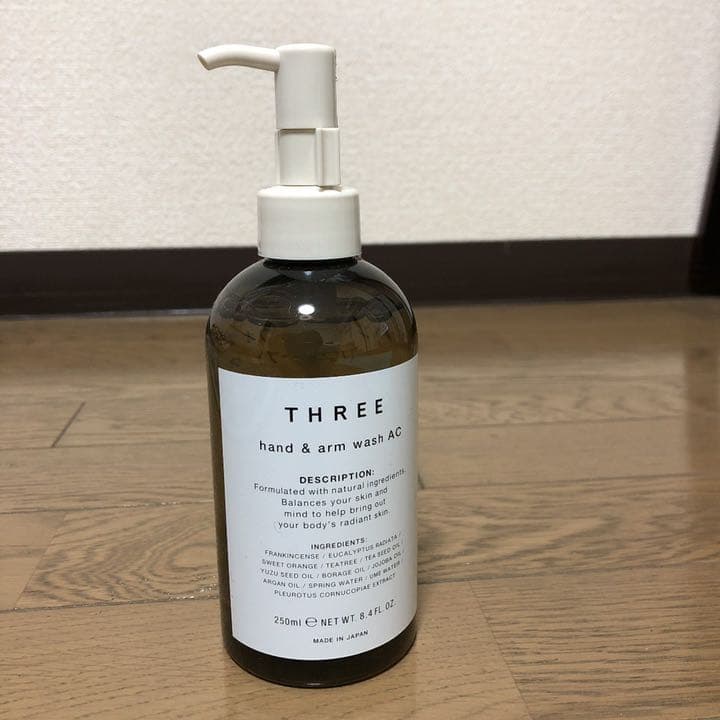 THREE ハンド＆アーム ウォッシュ AC 250ml