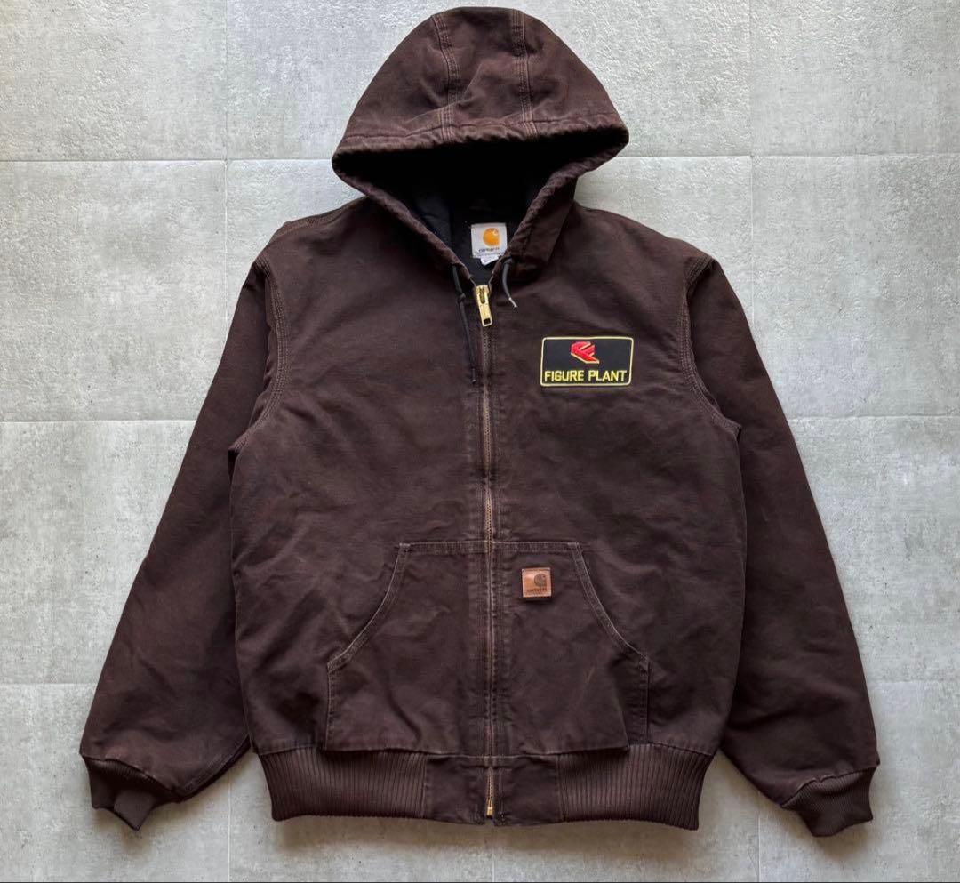 カーハート アクティブジャケット ブラウン J130 DKB Mサイズ 雰囲気