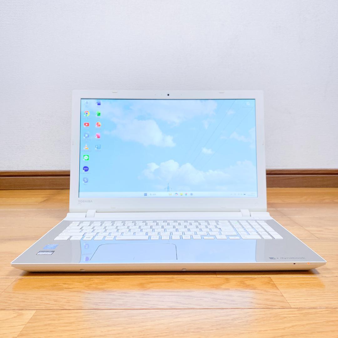 オフィス2021✨高性能i7 SSD メモリ8 フルHD 快適東芝ノートパソコン