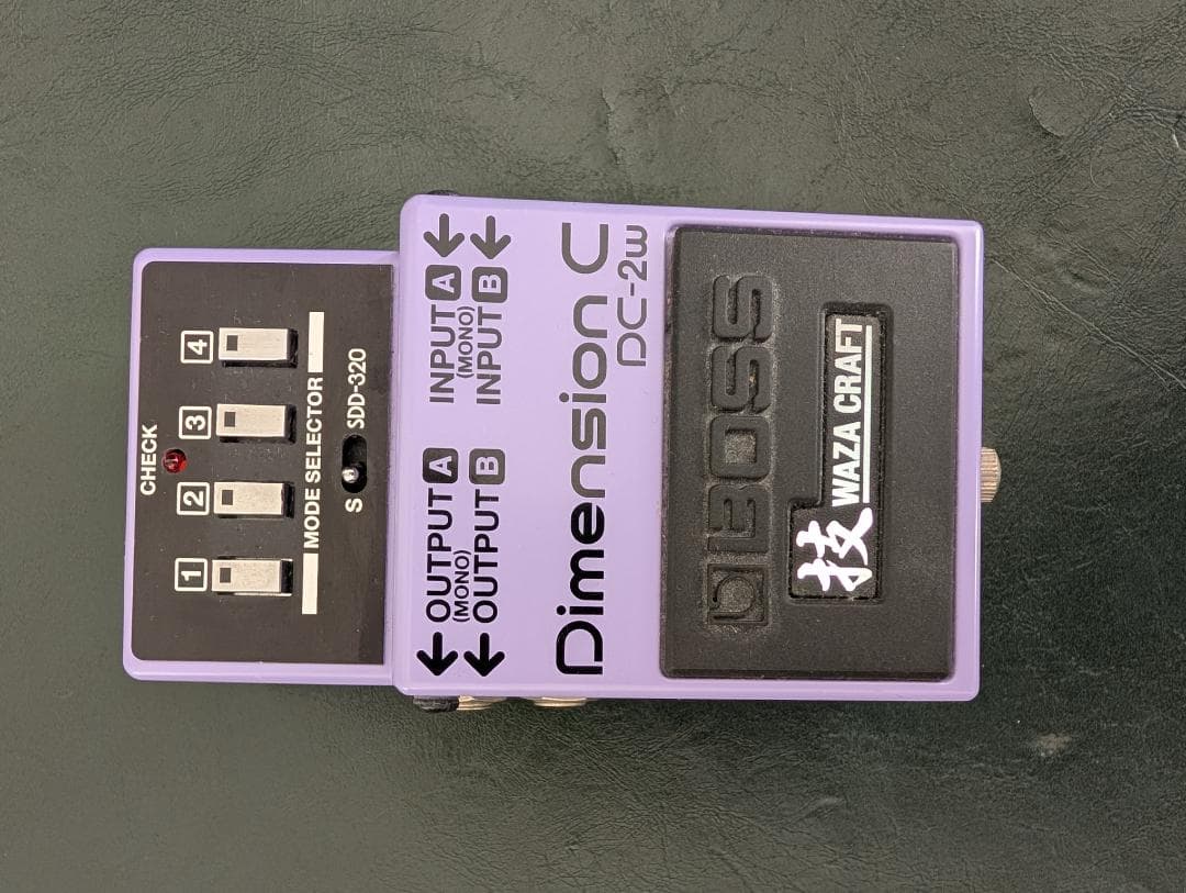 ギター BOSS Dimension C DC-2w