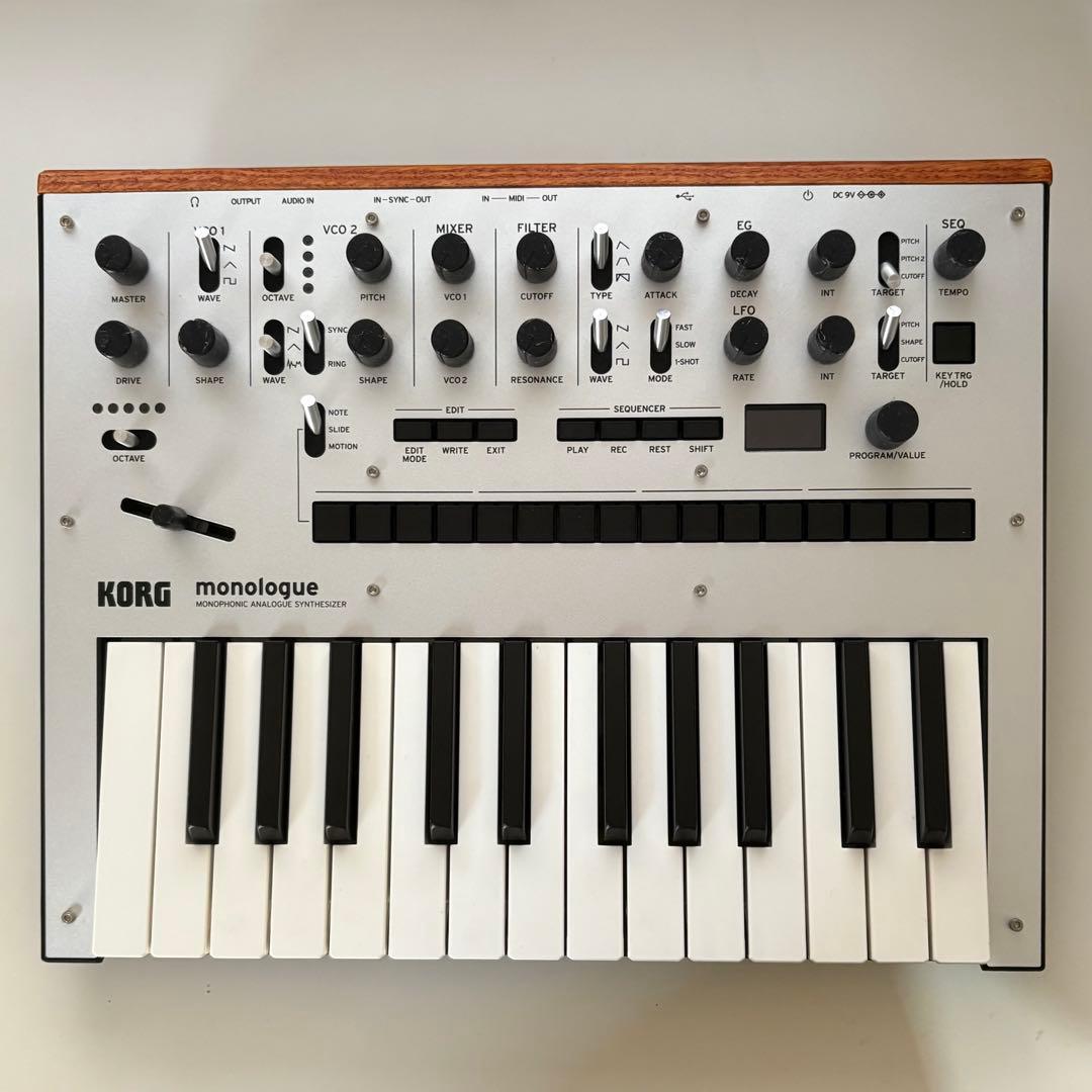 KORG monologue シルバー