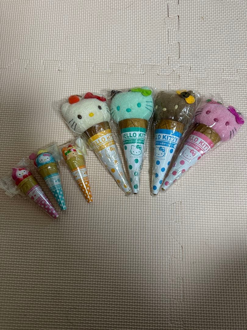ハローキティ ぬいぐるみアイスクリームコーン 7個セット