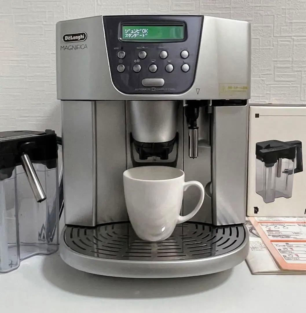 美品デロンギ 全自動エスプレッソマシン ESAM1500DK厨房機器 業務用 。