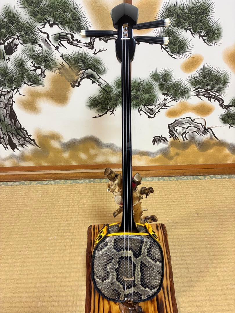 沖縄三線！貴重！知念大工型！本張り【一枚張り】