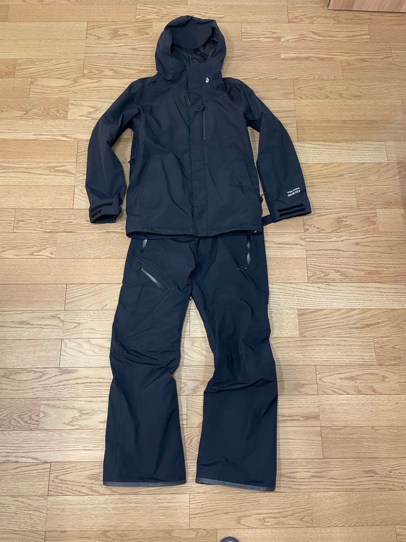 VOLCOM GORE-TEX スノーボードウェア ブラック