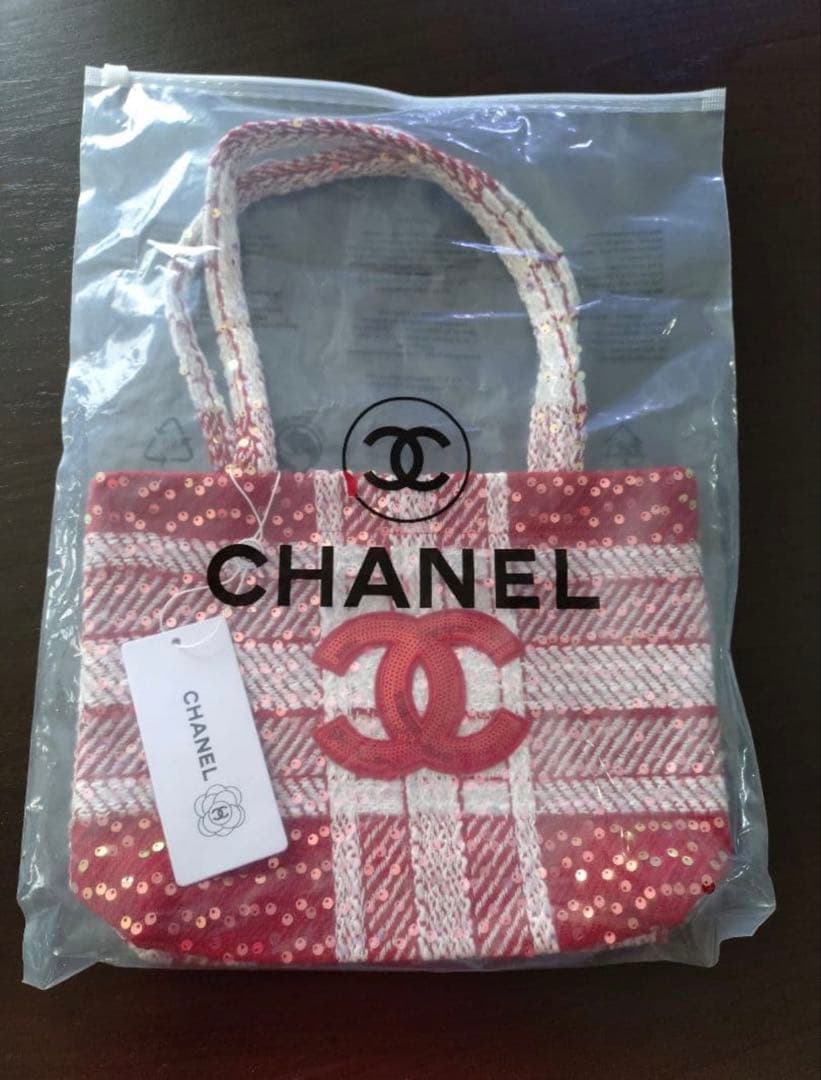 CHANEL ノベルティ トートバッグ 赤 ツイード スパンコール
