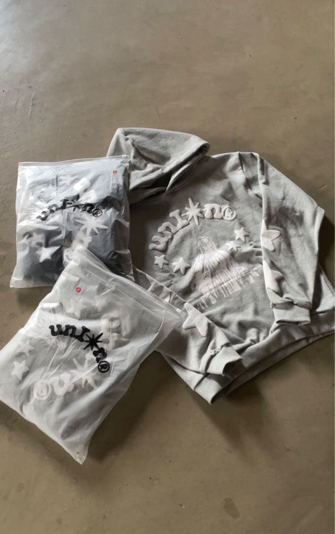 即日発送】333union 黒 フード付きパーカー 星柄 drip 袋付き - メルカリ