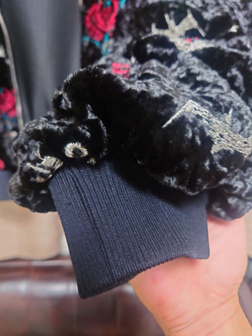 限定値下げ】ha | za | ma 装花絢爛のベルベットパーカー - メルカリ