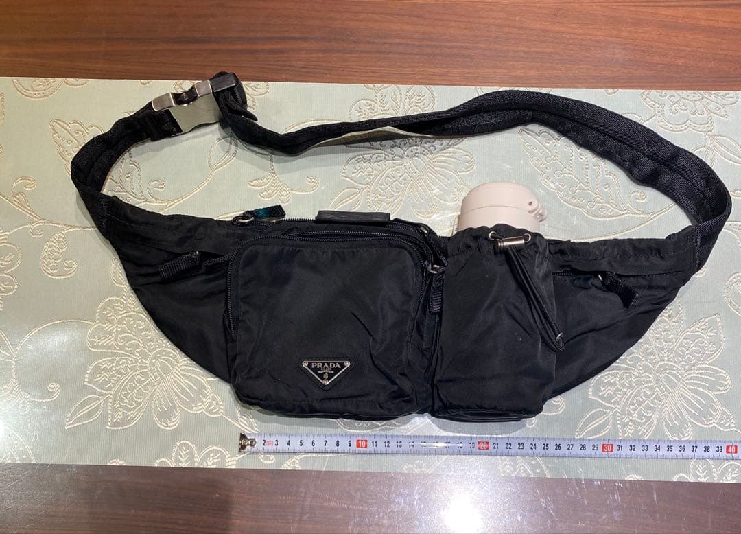 PRADA ブラック ボディ・ウエストバッグ
