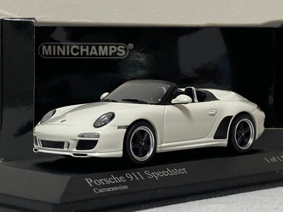 ポルシェ911 カレラ スピードスター 2010 ミニチャンプス製 1/43