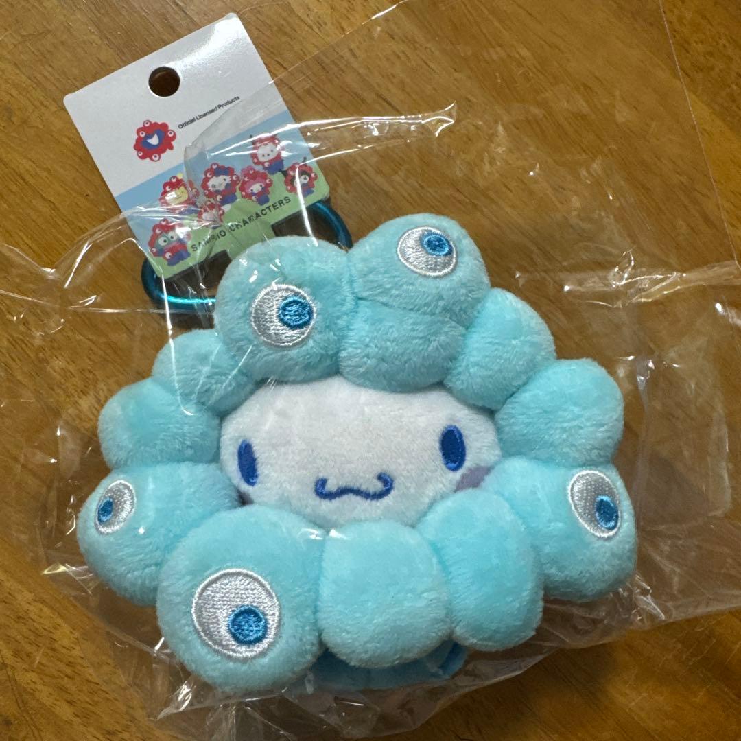 ミャクミャク　シナモンコラボ　カラビナ付き