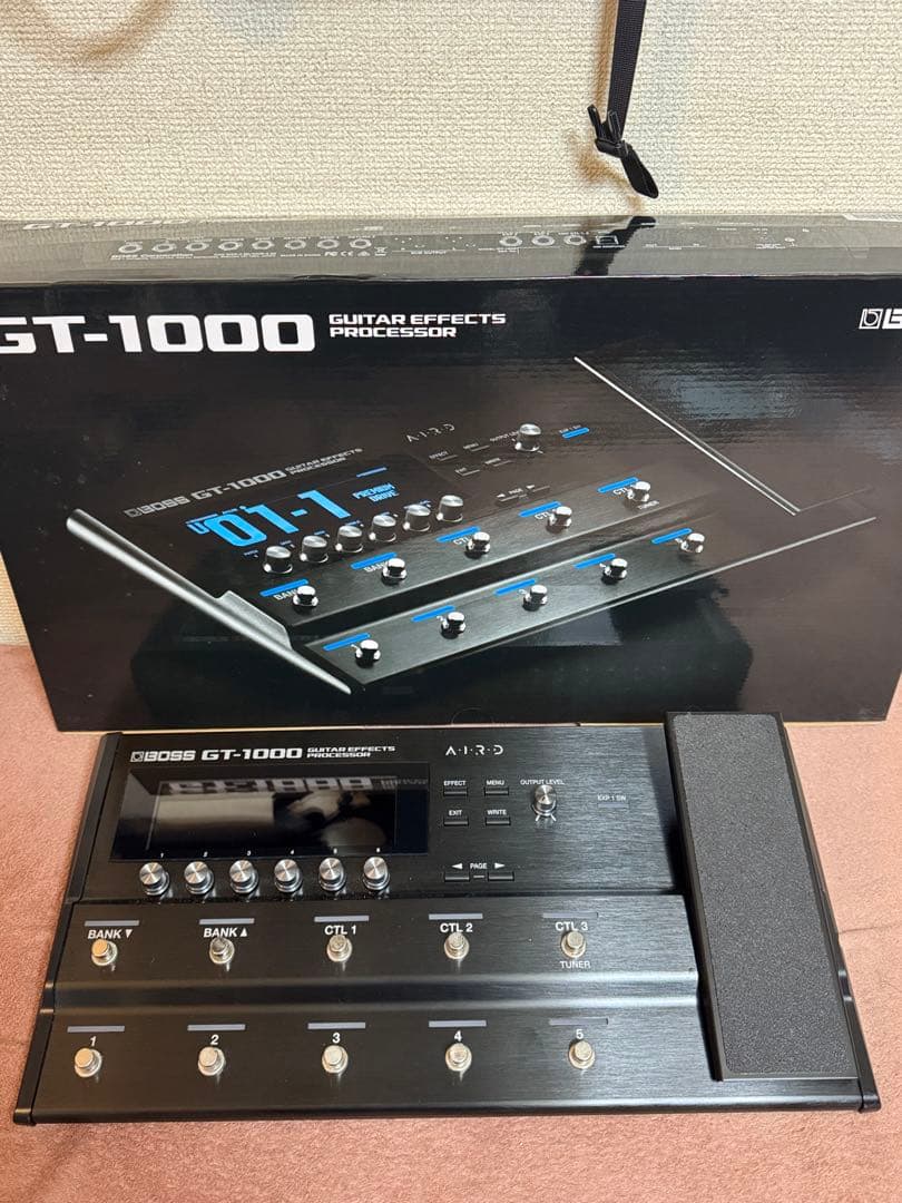 BOSS GT-1000 ギターエフェクトプロセッサー