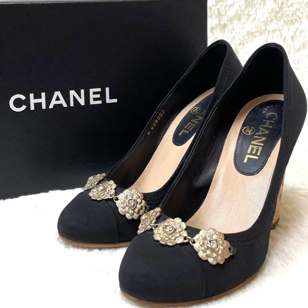 極美品✨シャネル ラインストーン パンプス カメリア BLK×GLD 22cm