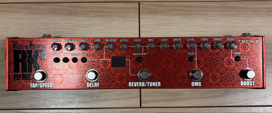 TECH 21 RK FLY RIG ギターエフェクター