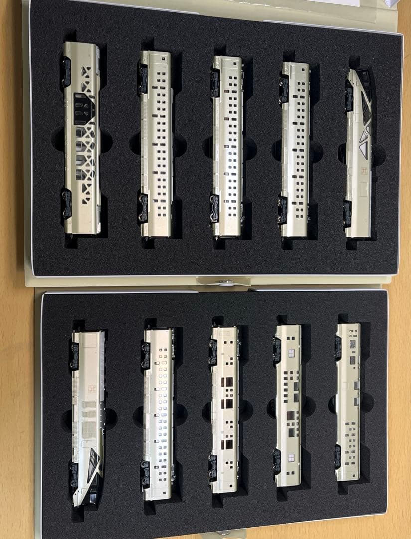 KATO 10-1447 E001形　四季島　10両セット E001形 TRAIN SUITE 四季島 10両セット 【特別企画品】 | KATO(カトー