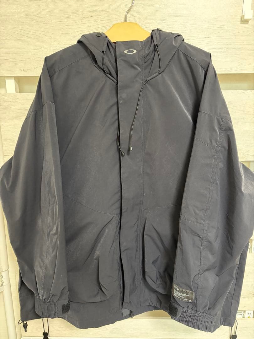 OAKLEY マウンテンパーカー