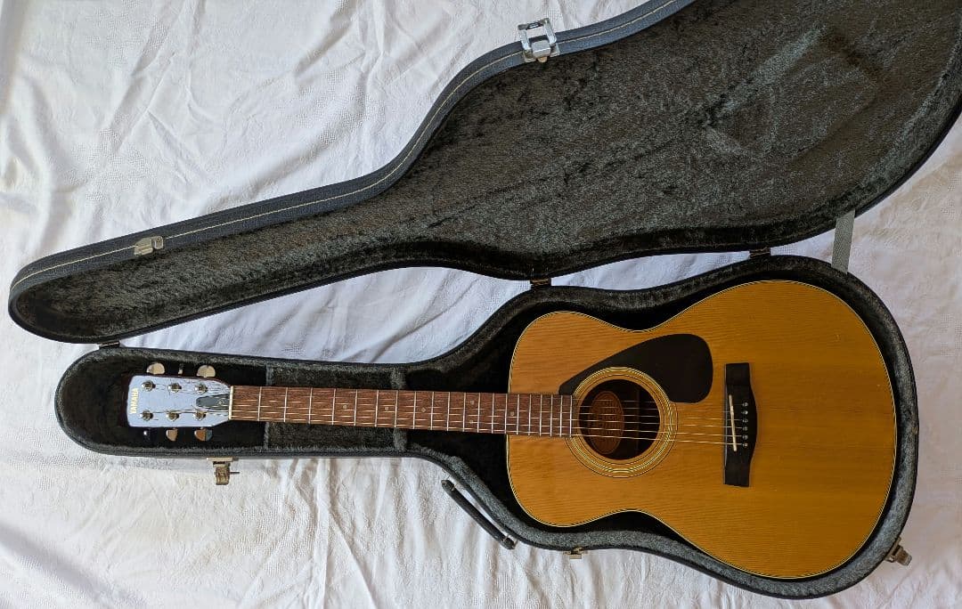 YAMAHA FG-122 ヤマハ☆ステンレスのフレット交換☆ハードケース付