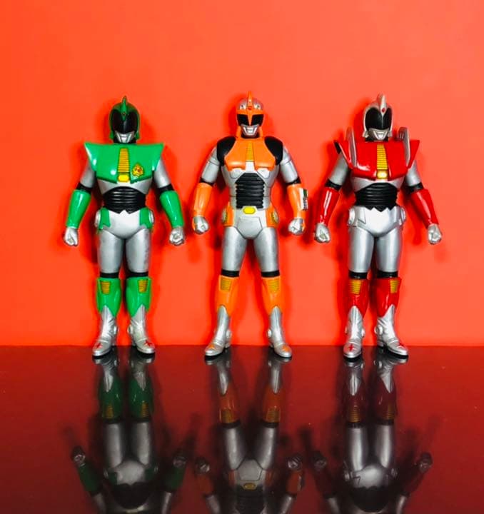 アンドロメロス メロス ウルフ マルス 三体 円谷プロ BANDAI - メルカリ