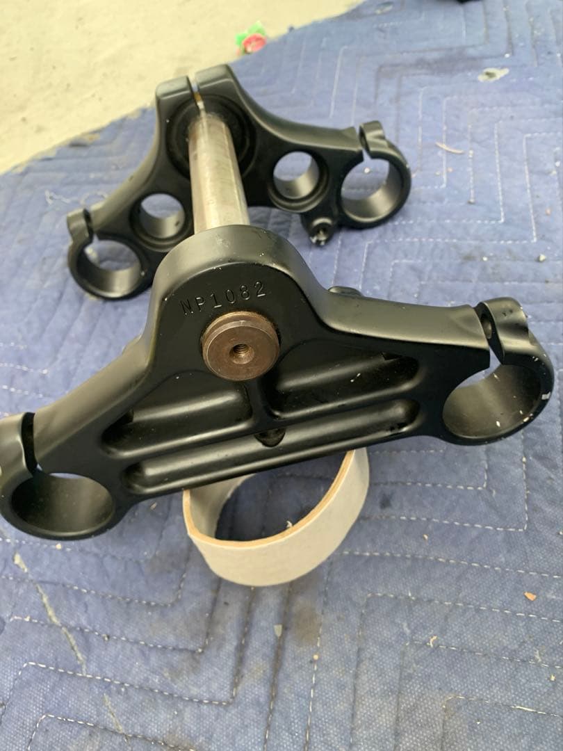 ハーレー純正トッブリッジ トリプルツリースポーツスター ダイナ FXR系39mm Yahoo!オークション -「トリプルツリー 39」の落札相場・落札価格