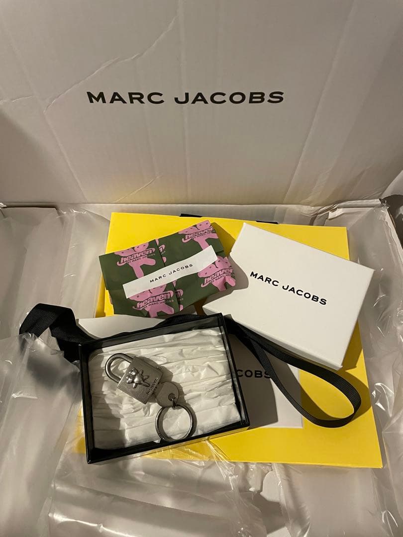 LOCK AND KEY-CHAIN heaven by marc jacobs - メルカリ