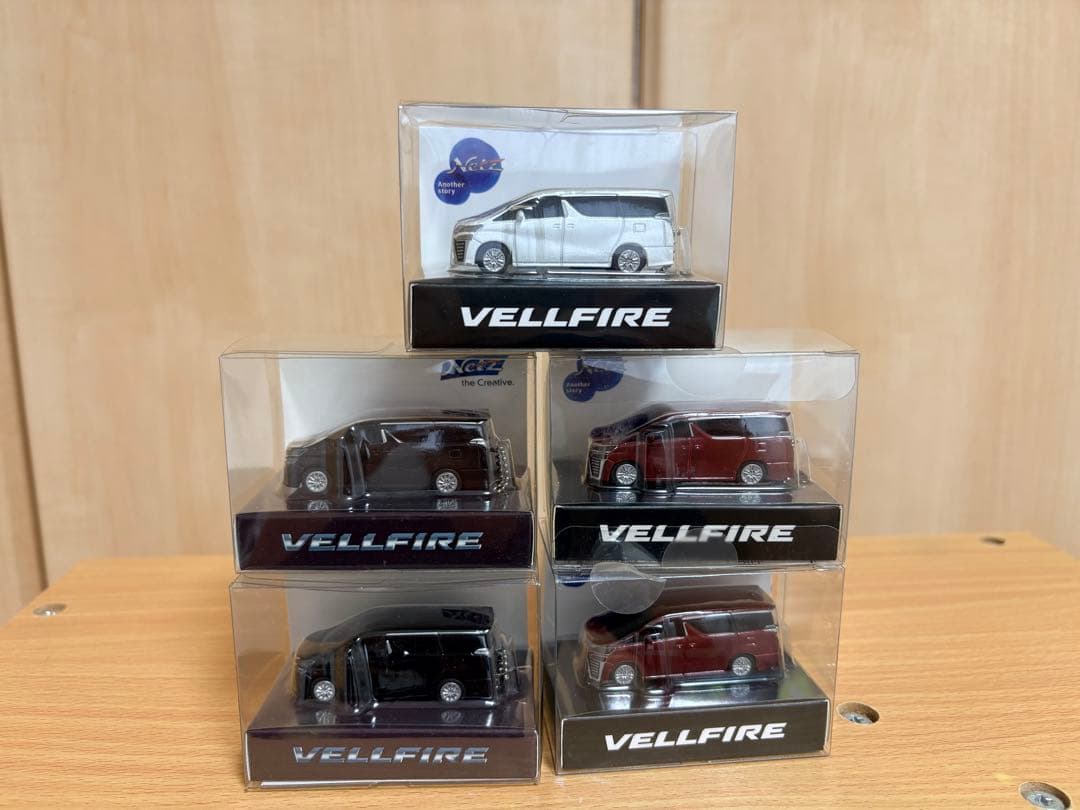 30後期ヴェルファイアと前期ヴェルファイア　プルバック