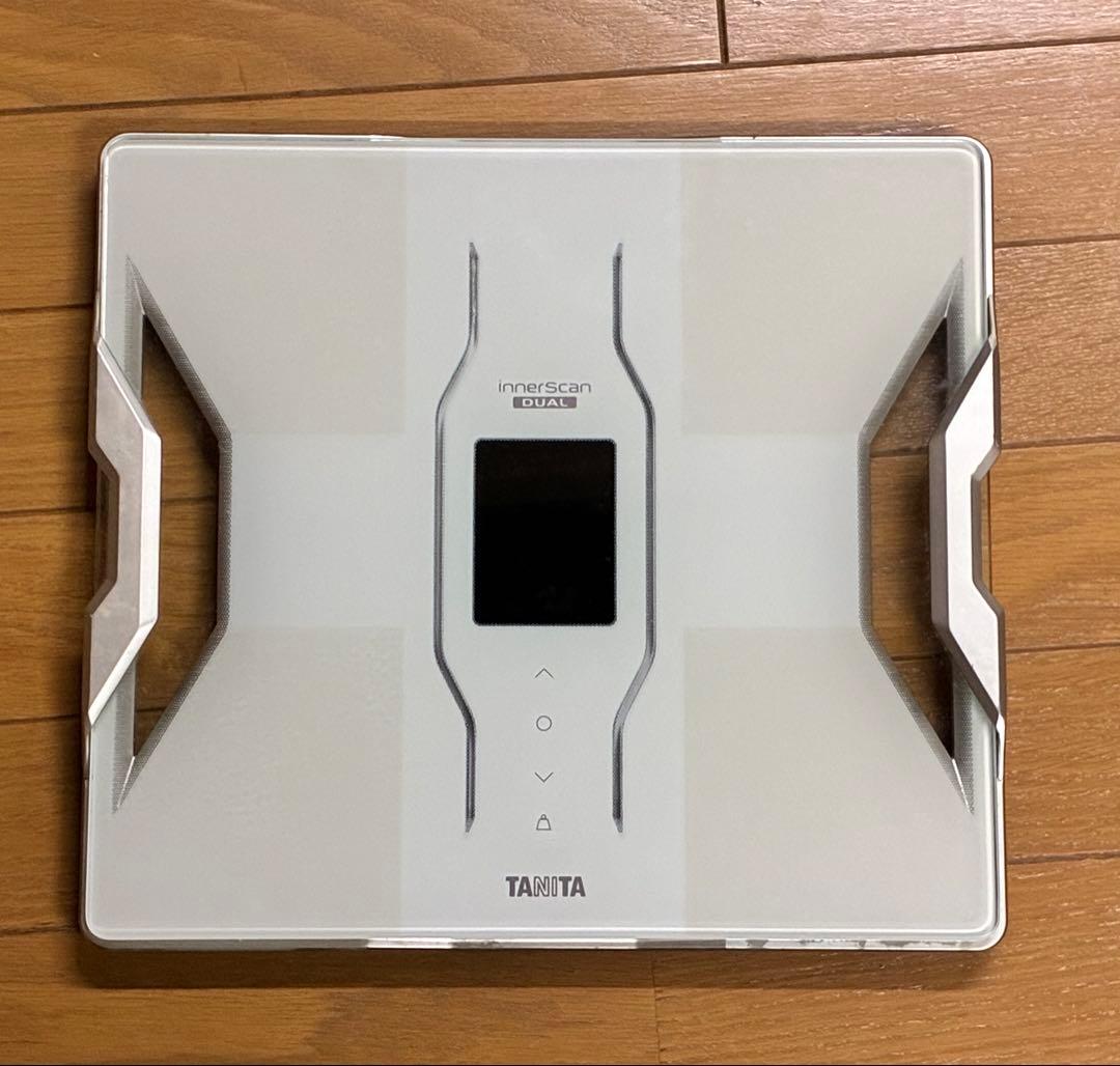 タニタ TANITA RD-907 デュアル周波数体組成計 体重計　白ホワイト