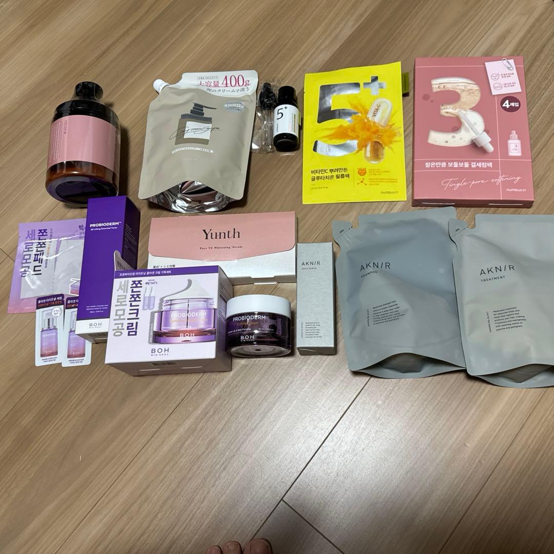 アクニー　cocone ナンバーズイン　オリーブヤング　タンタンクリーム　ユンス