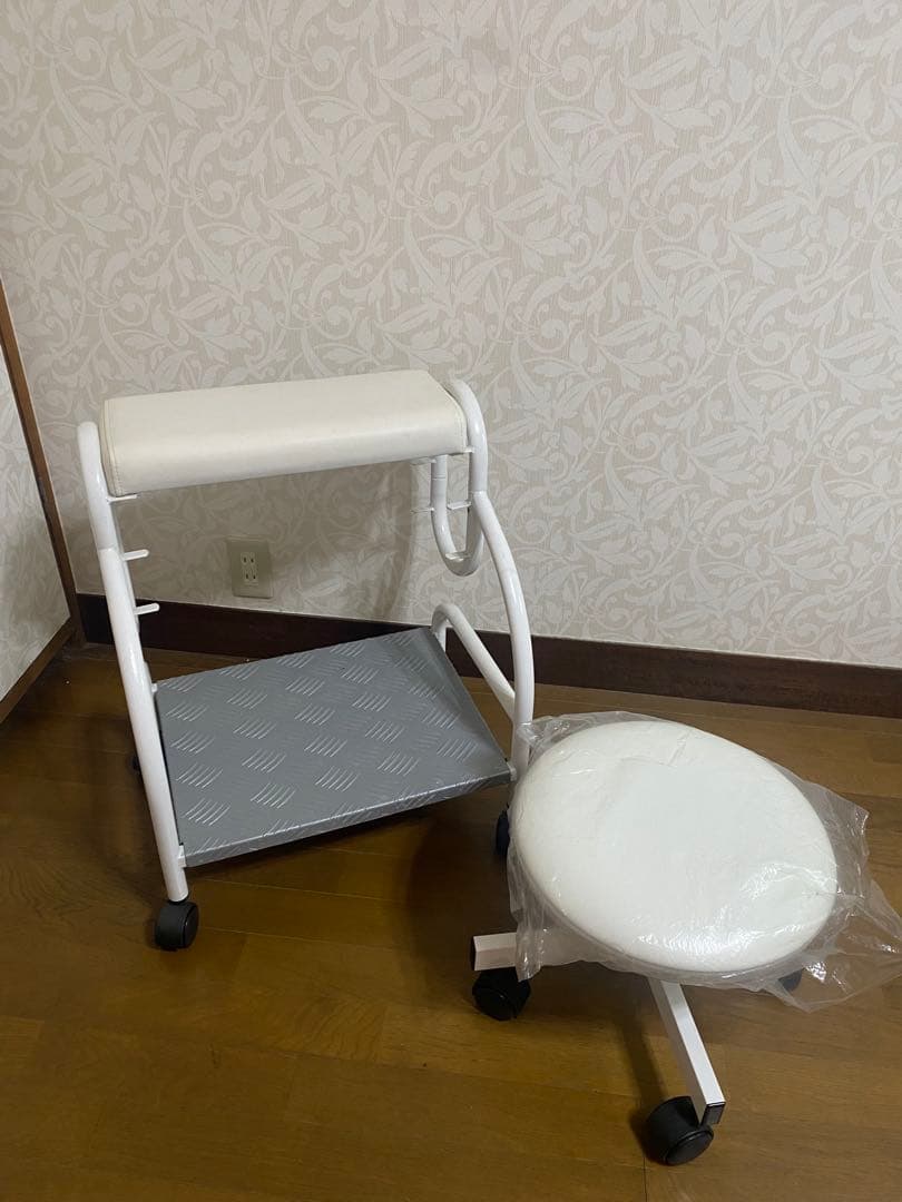キャスター付き　フットネイル用　フット台+チェア 楽天市場】フットカート フットネイル台 防水 フットケア キャスター