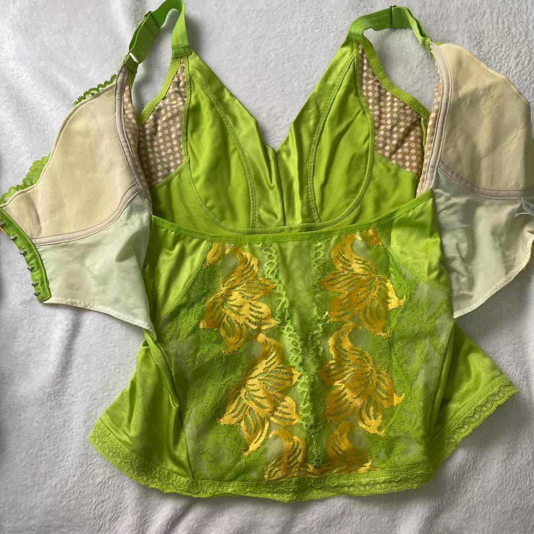 マルコ カリーユ コントロールキャミソール 80 - メルカリ