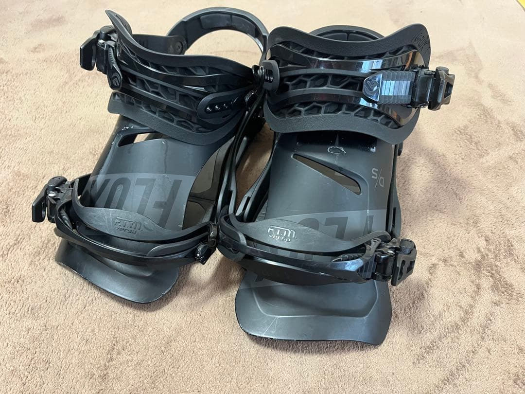 スノーボードビンディング　FLUX DS 20-21 SMサイズ