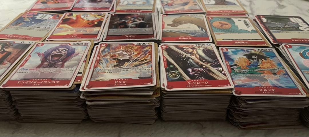 ワンピースカード 赤 2000枚超 まとめ売り 初心者 デッキパーツ 構築用