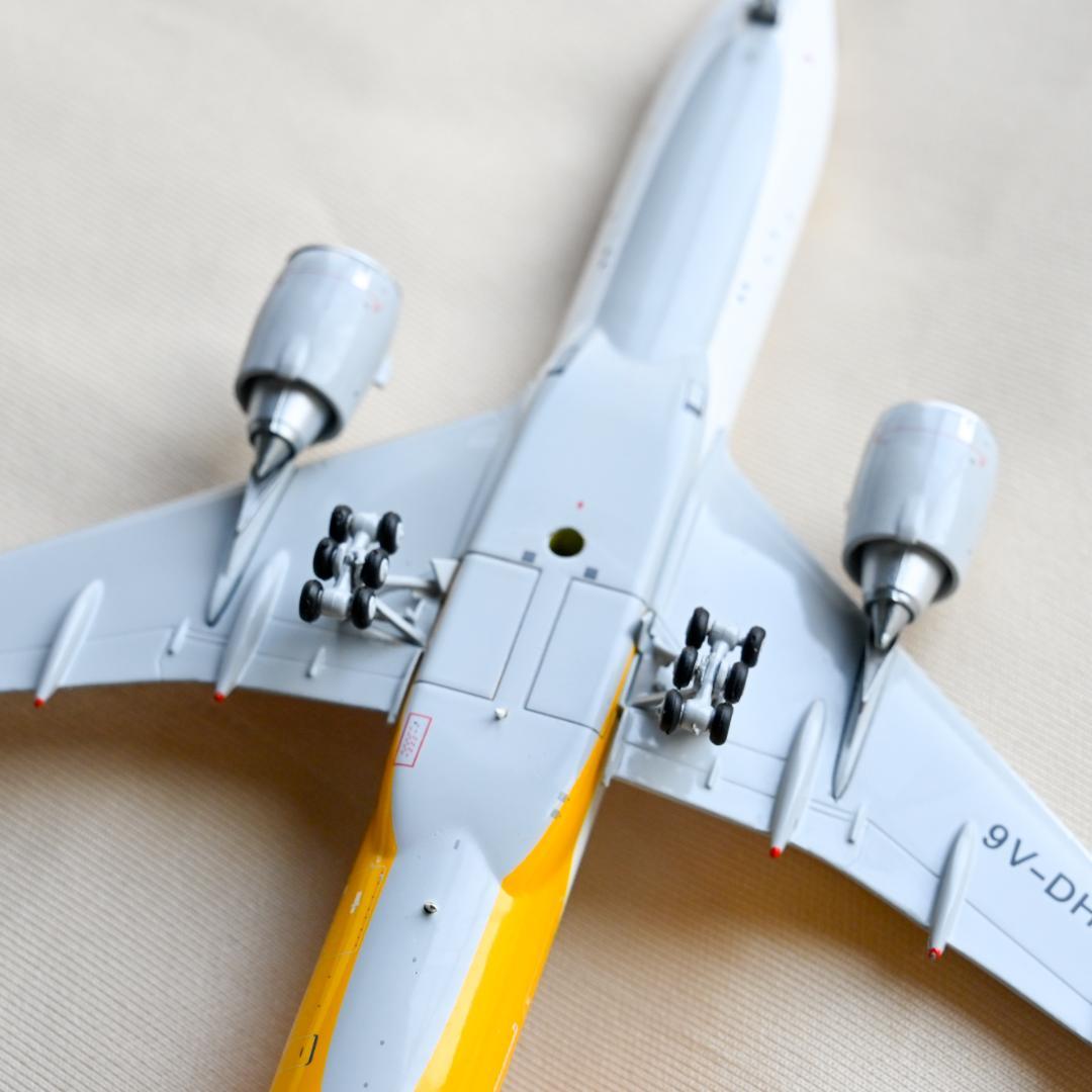 DHL × シンガポール航空 B777-8F 貨物機 1/400 - メルカリ