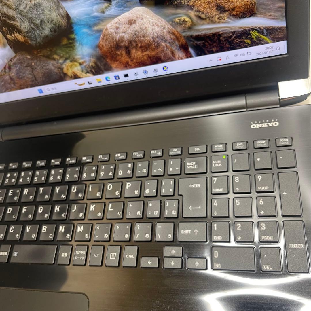 777 東芝 Dynabook T85/CB i7-7500U 8GB 256