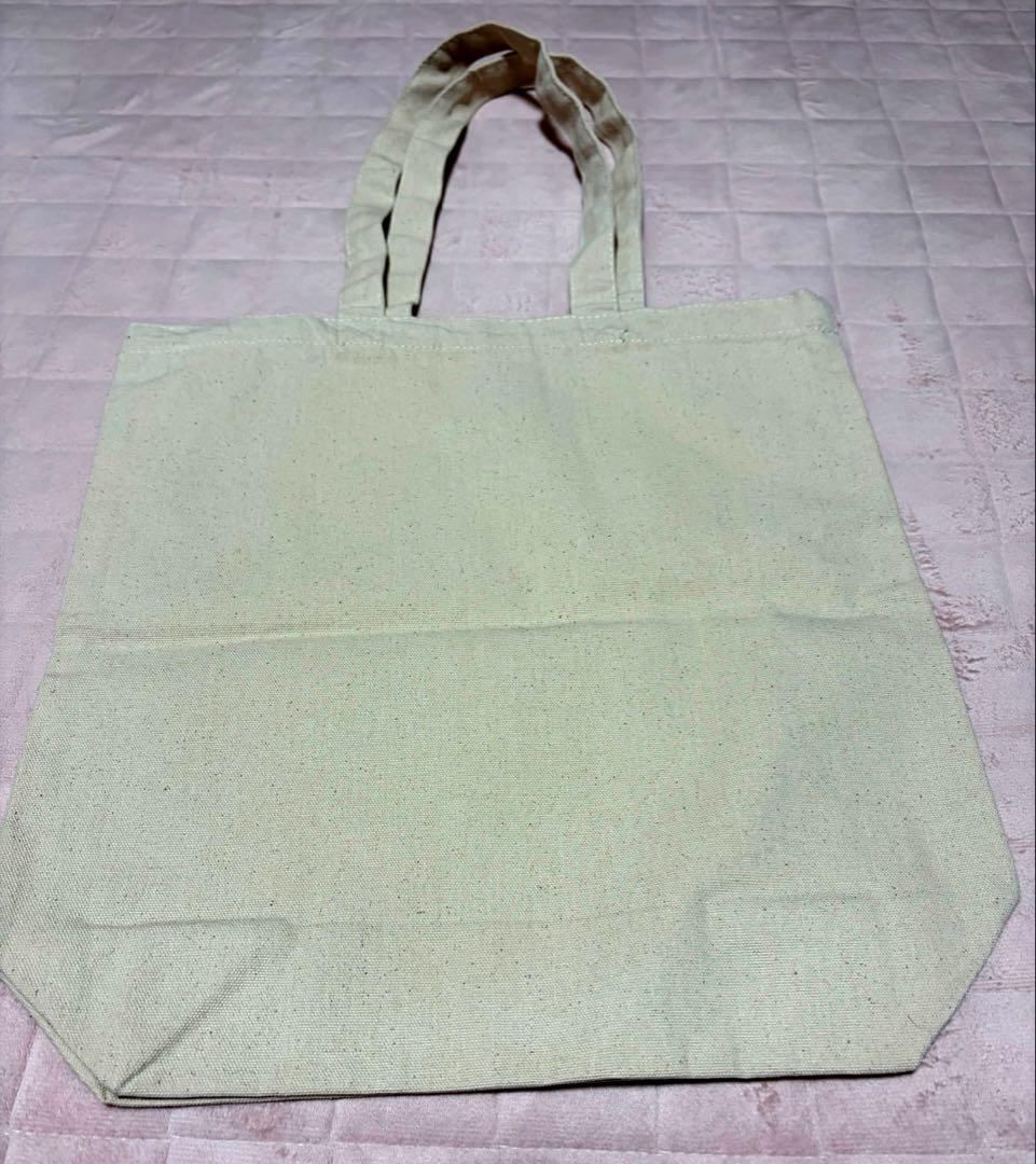 優里 ドライフラワートートバッグ - メルカリ