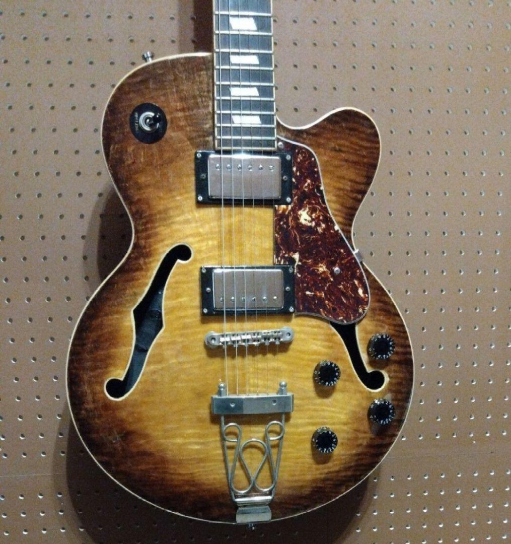 【究極のカスタム品】エピフォン ワイルドキャット