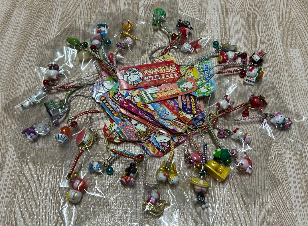 合馬公式アカウント1　　　　　　　ハローキティ 根付け