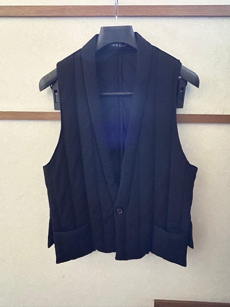 DAMIR DOMA キルティングベスト archive