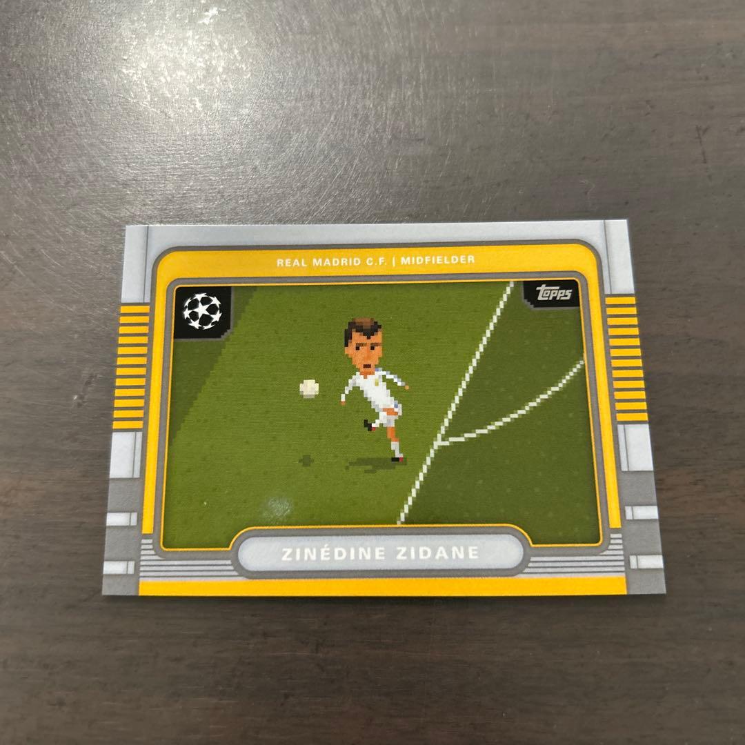 topps 8bit ZINÉDINE ZIDANE - メルカリ