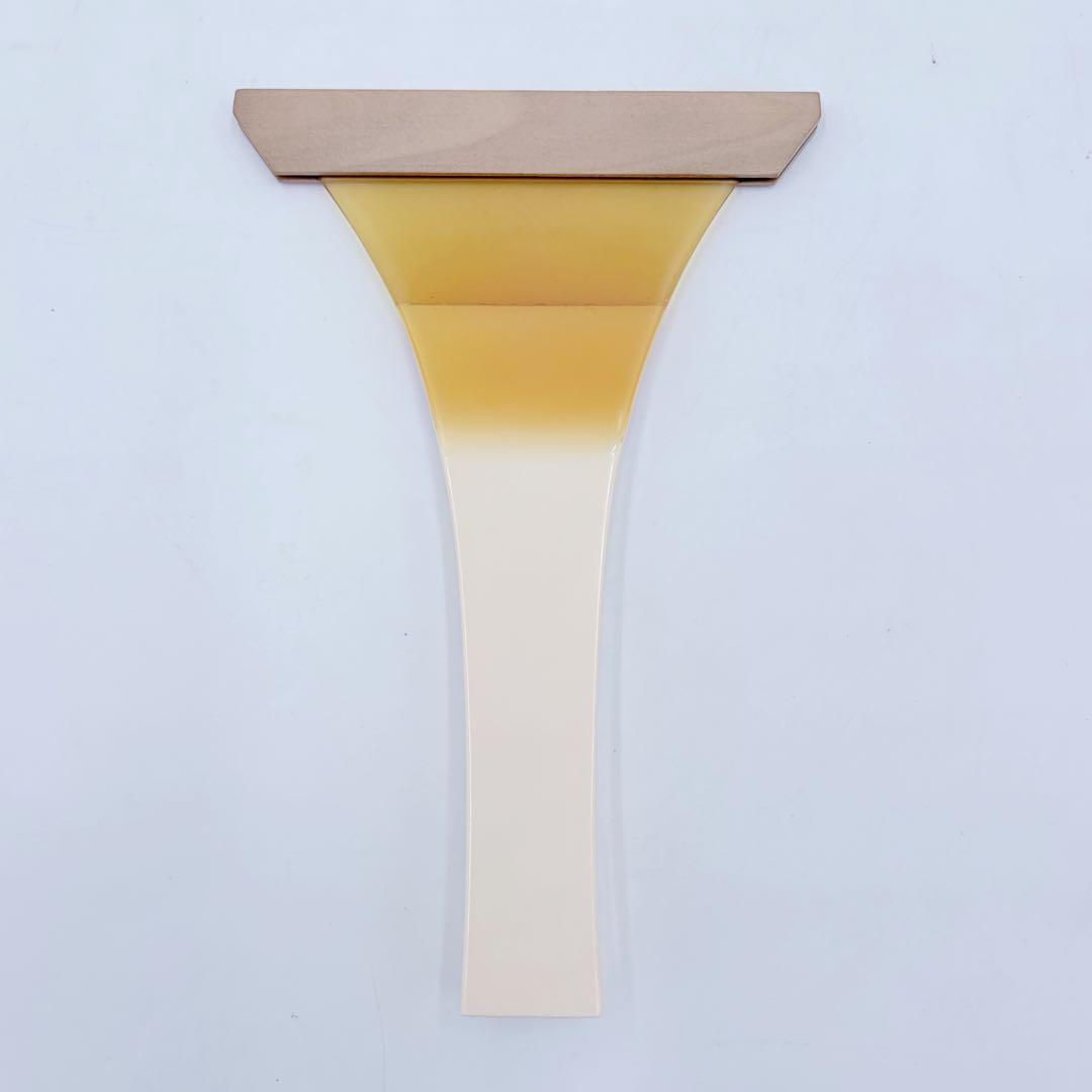 美品】津軽三味線 撥 高山製 NEW甲 NO.12 吉田兄弟愛用モデル - メルカリ