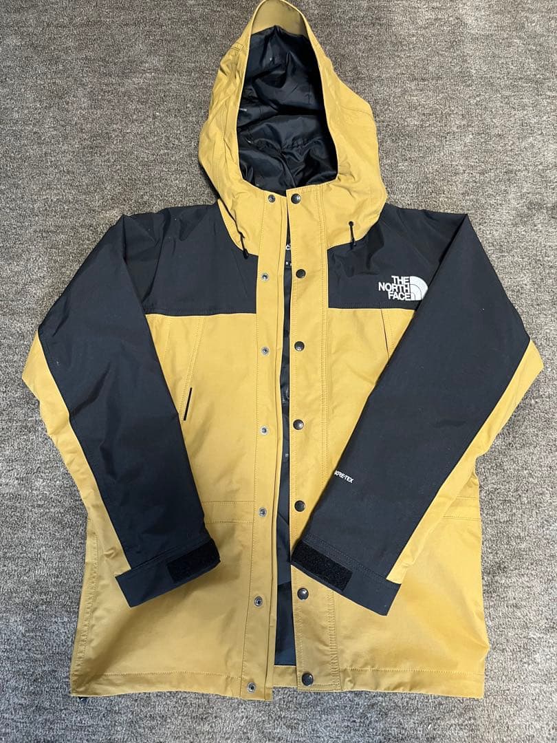 THE NORTH FACE マウンテンライトジャケット