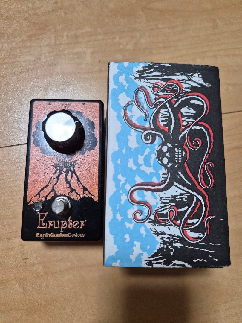 ギター EarthQuaker Devices Eruptor