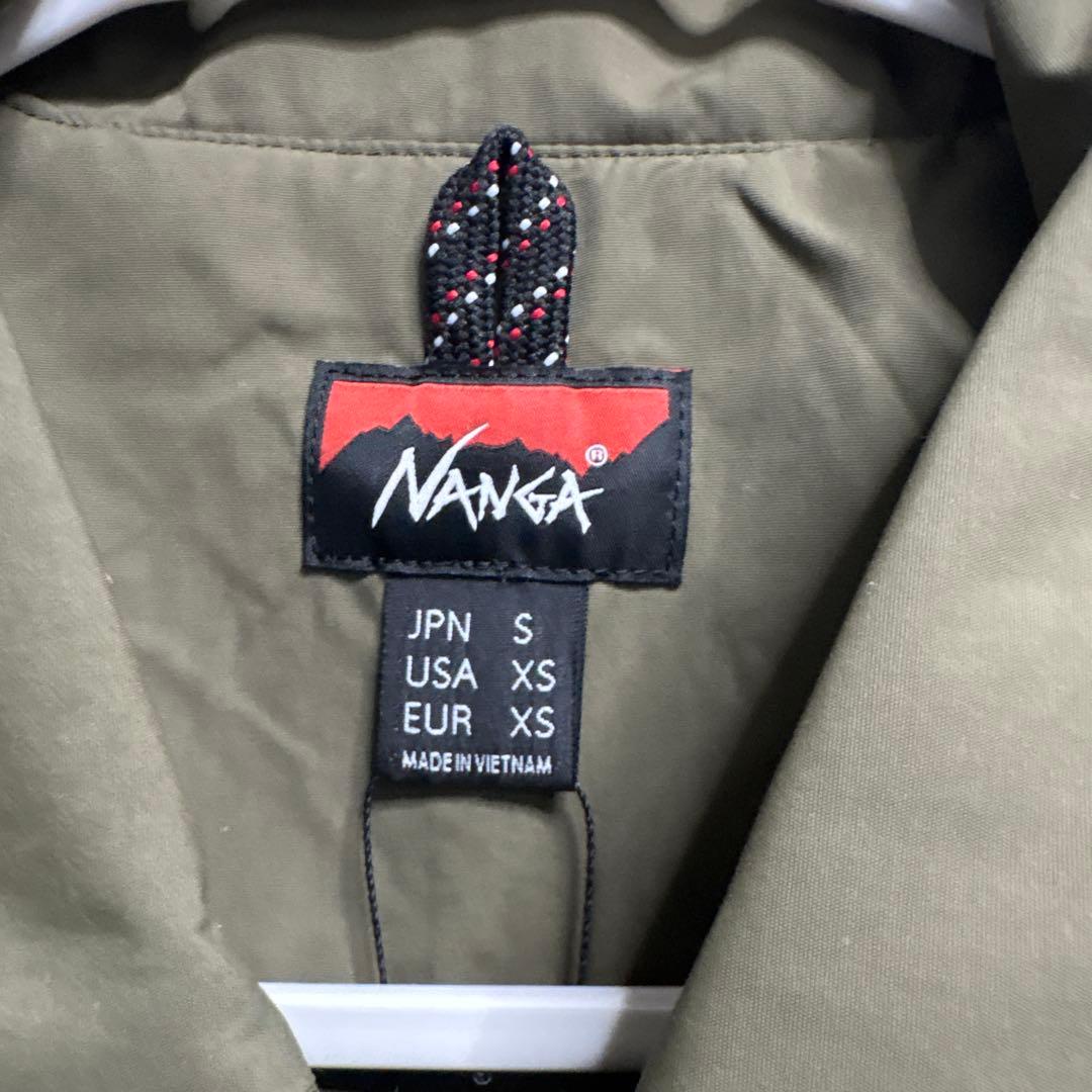 タグ付きSサイズ】ナンガ(NANGA) ウォームコーチジャケット オリーブ