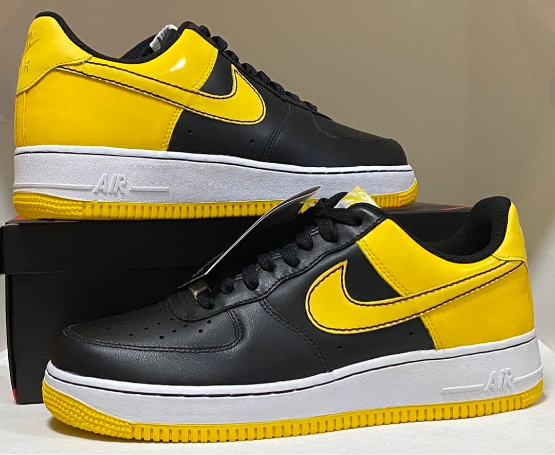 希少!NIKE AIR FORCE 1 LOW 黒黄 Varsity Maize