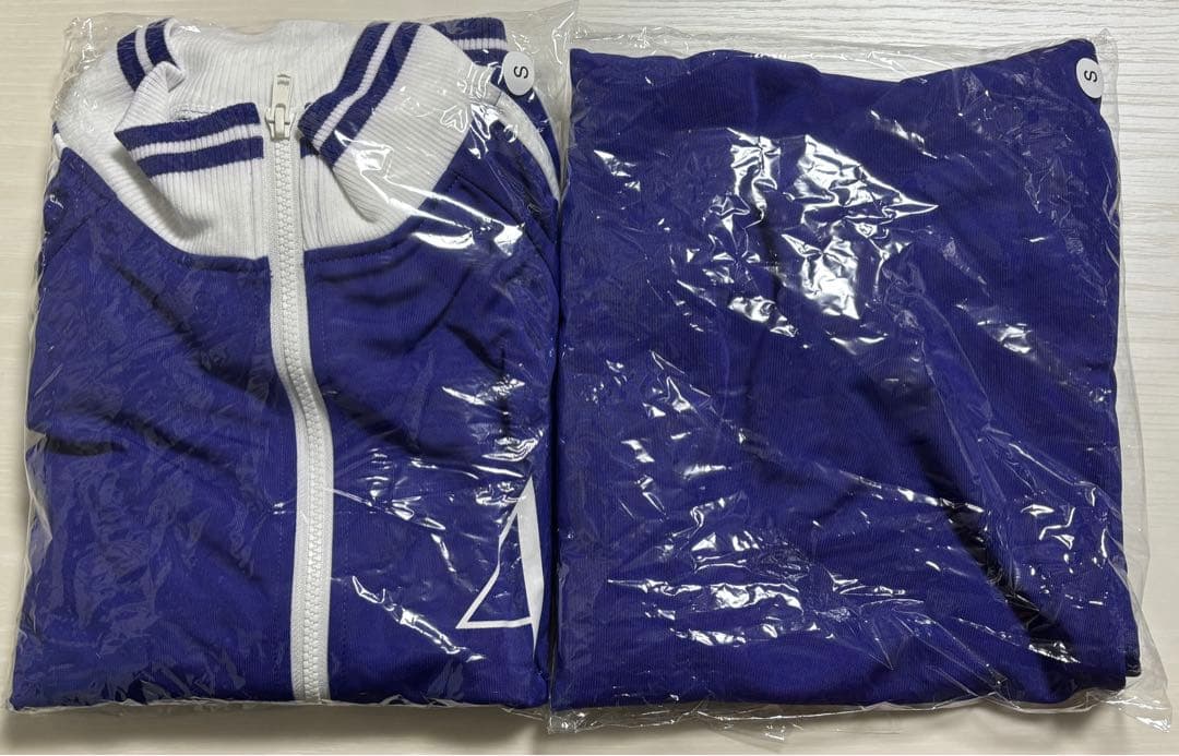 乃木坂46 白石麻衣 ジャージ 上下 Sサイズ - メルカリ